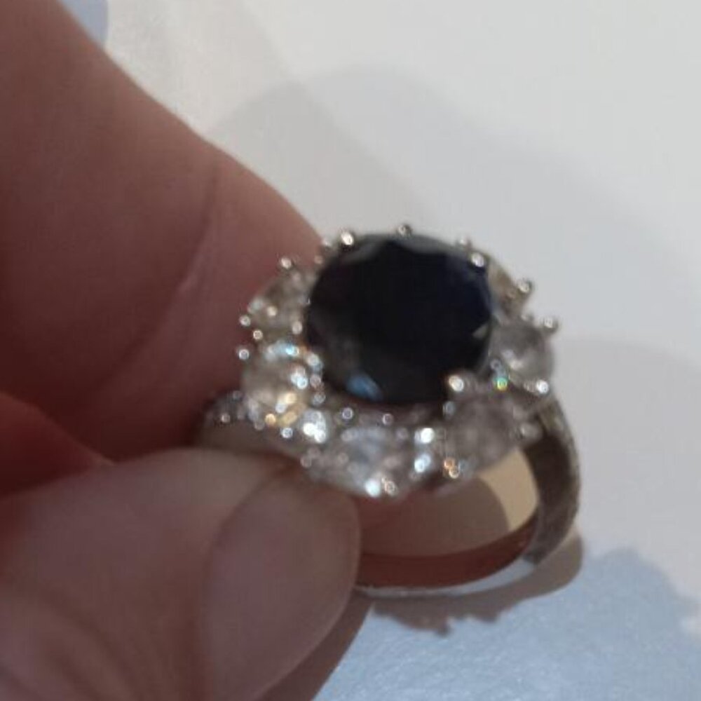 London blue topaz flower ring - Picture 5 of 8